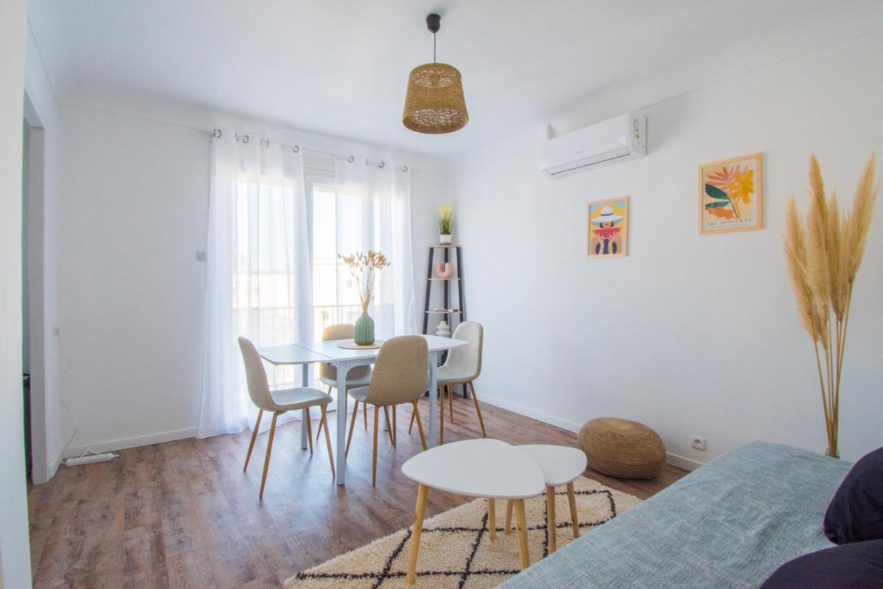 Beautiful Apartment 200M From Beach กาเนต์-อ็อง-รูสซียง ภายนอก รูปภาพ